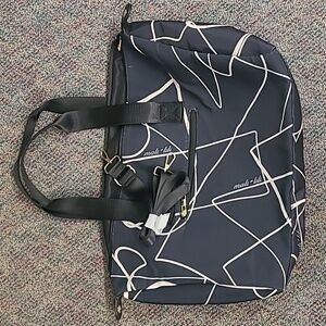 NWOT Mali + Lili Stylish Black Abstract  Weekender Bag 